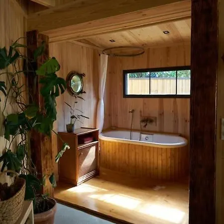 Holiday home L'ilot Du 9 - & Au Bord Du