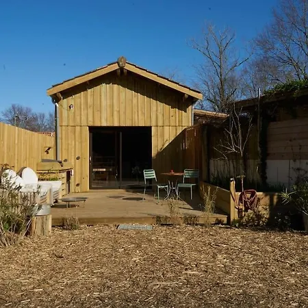 L'ilot Du 9 - & Au Bord Du Hourtin