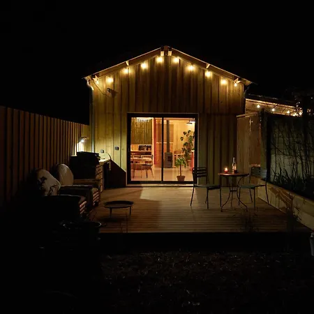 Holiday home L'ilot Du 9 - & Au Bord Du Hourtin